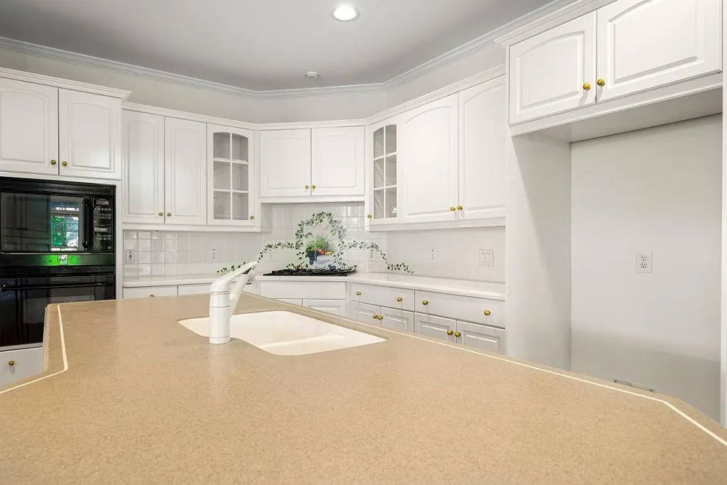 27 Wing Mill Road, Sandy Springs, Georgia 30350, 5 Bedrooms Bedrooms, ,4 BathroomsBathrooms,Residential,Sold,27 Wing Mill Road,7205706