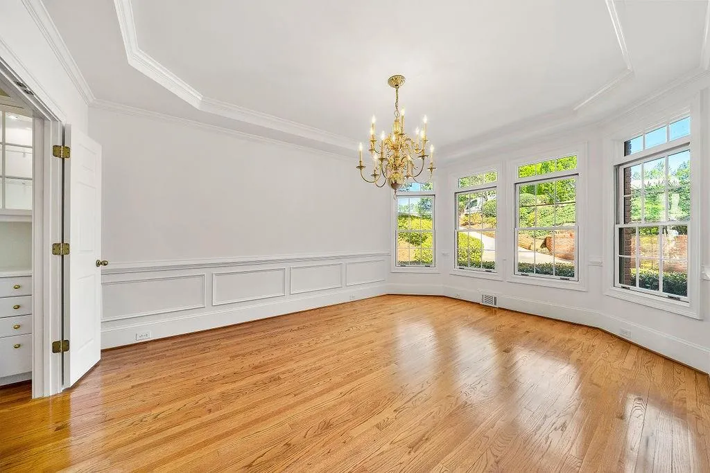 27 Wing Mill Road, Sandy Springs, Georgia 30350, 5 Bedrooms Bedrooms, ,4 BathroomsBathrooms,Residential,Sold,27 Wing Mill Road,7205706