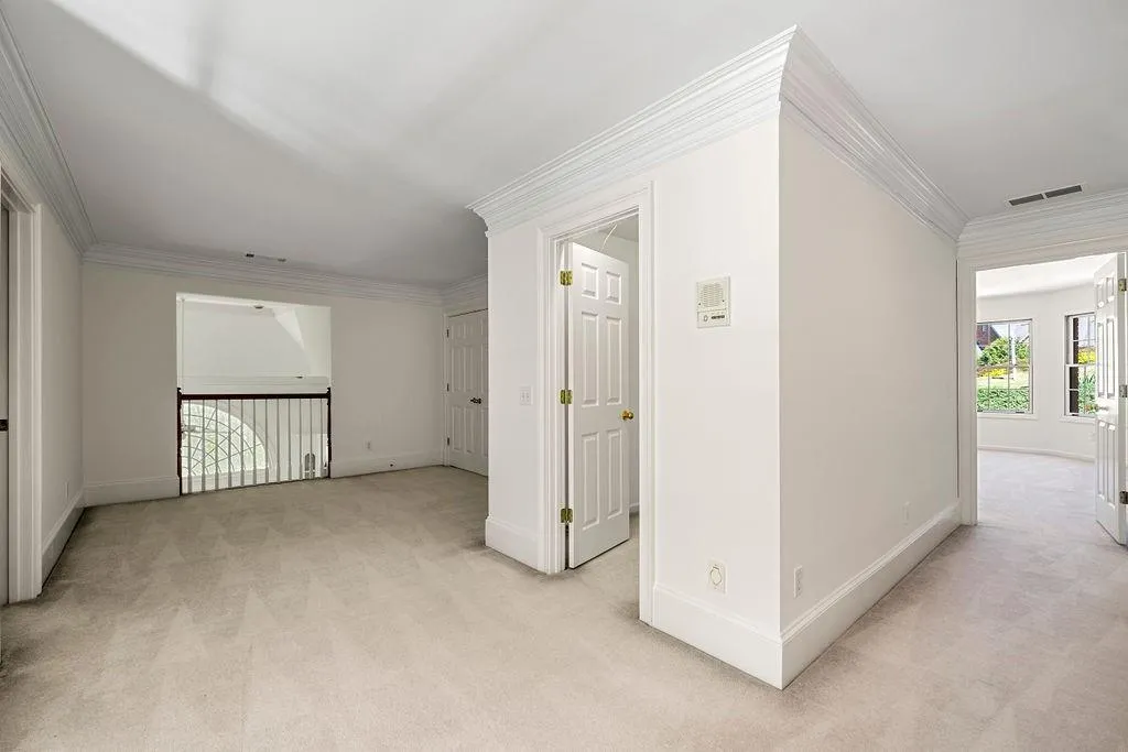 27 Wing Mill Road, Sandy Springs, Georgia 30350, 5 Bedrooms Bedrooms, ,4 BathroomsBathrooms,Residential,Sold,27 Wing Mill Road,7205706