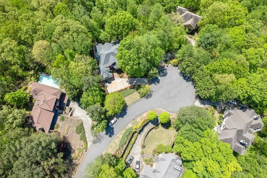 27 Wing Mill Road, Sandy Springs, Georgia 30350, 5 Bedrooms Bedrooms, ,4 BathroomsBathrooms,Residential,Sold,27 Wing Mill Road,7205706