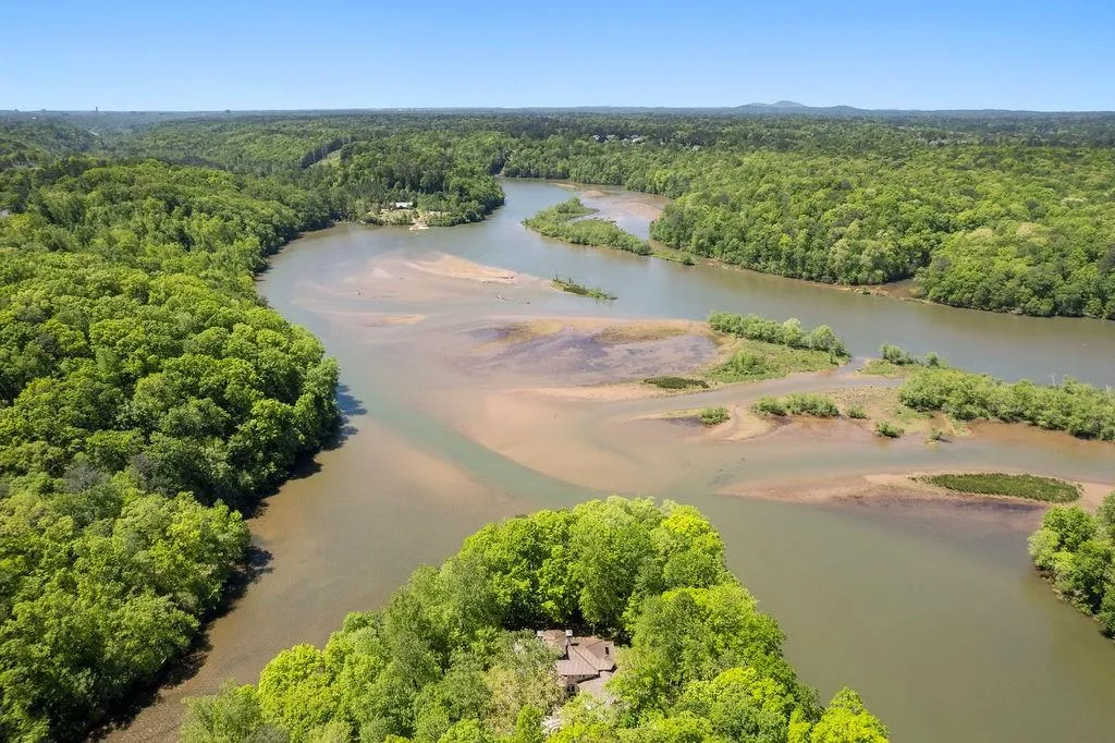 27 Wing Mill Road, Sandy Springs, Georgia 30350, 5 Bedrooms Bedrooms, ,4 BathroomsBathrooms,Residential,Sold,27 Wing Mill Road,7205706