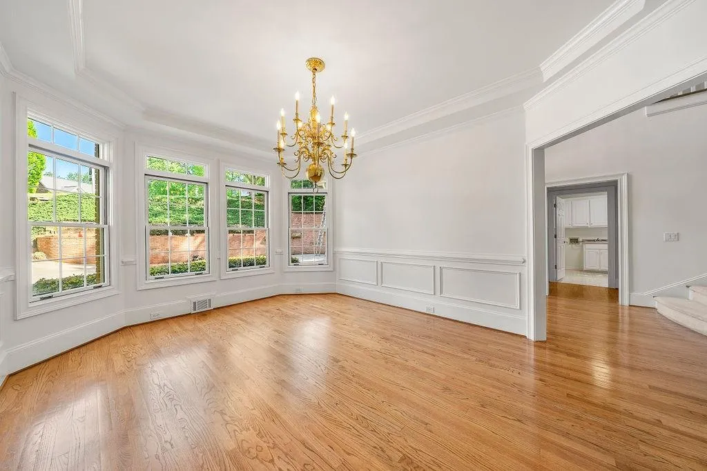 27 Wing Mill Road, Sandy Springs, Georgia 30350, 5 Bedrooms Bedrooms, ,4 BathroomsBathrooms,Residential,Sold,27 Wing Mill Road,7205706