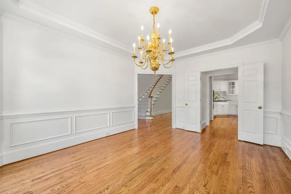 27 Wing Mill Road, Sandy Springs, Georgia 30350, 5 Bedrooms Bedrooms, ,4 BathroomsBathrooms,Residential,Sold,27 Wing Mill Road,7205706