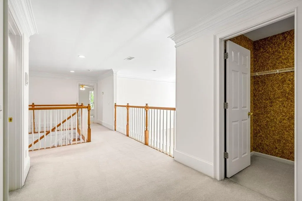 27 Wing Mill Road, Sandy Springs, Georgia 30350, 5 Bedrooms Bedrooms, ,4 BathroomsBathrooms,Residential,Sold,27 Wing Mill Road,7205706