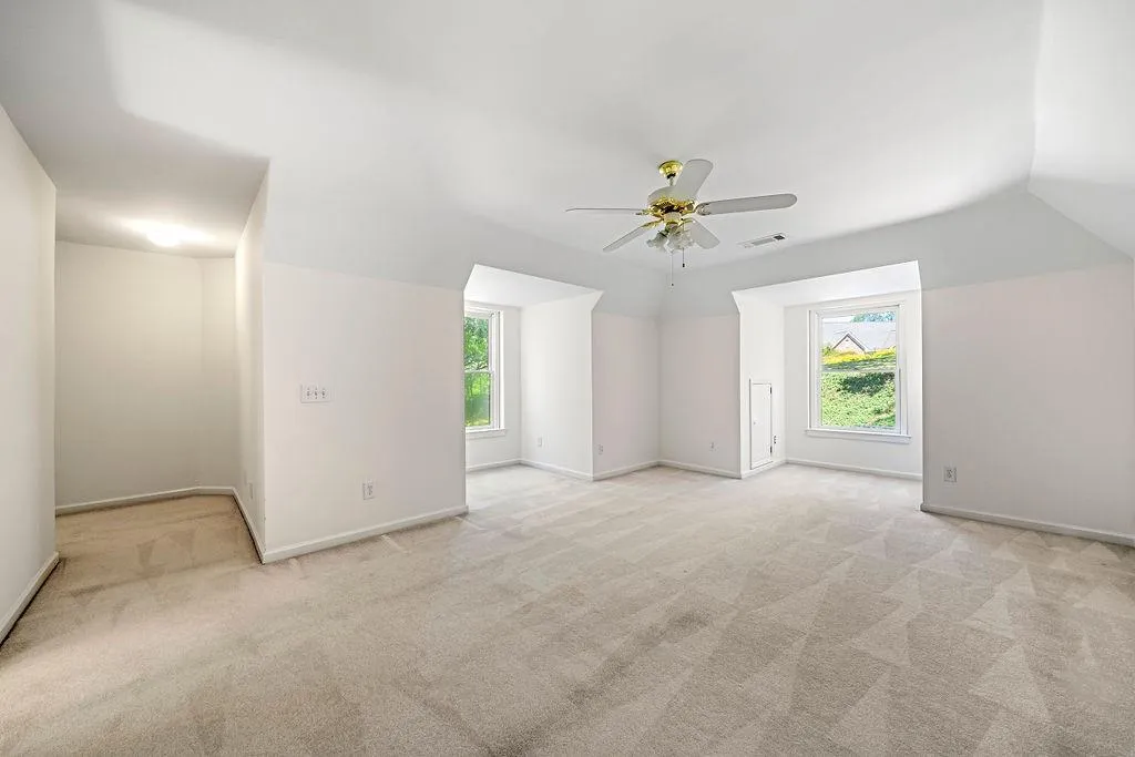 27 Wing Mill Road, Sandy Springs, Georgia 30350, 5 Bedrooms Bedrooms, ,4 BathroomsBathrooms,Residential,Sold,27 Wing Mill Road,7205706