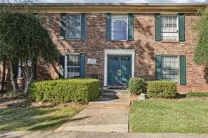 5560 Kingsport Drive Ne Unit 27, Atlanta, Georgia 30342, 3 Bedrooms Bedrooms, ,2 BathroomsBathrooms,Residential,For Sale,5560 Kingsport Drive Ne Unit 27,7585175