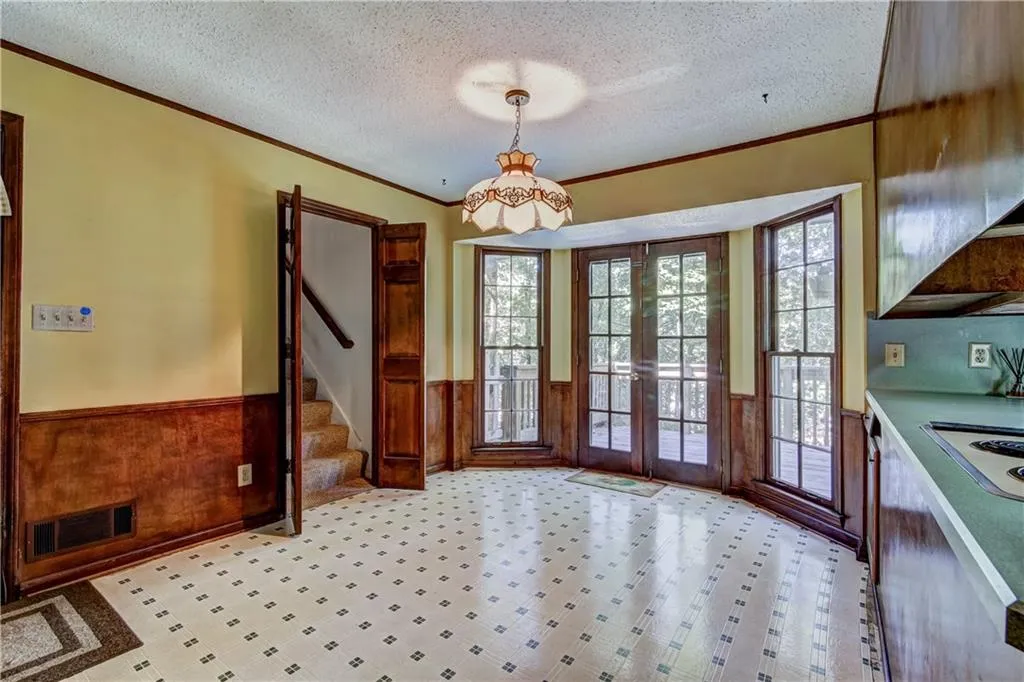 515 Spender Trace, Sandy Springs, Georgia 30350, 4 Bedrooms Bedrooms, ,2 BathroomsBathrooms,Residential,Sold,515 Spender Trace,5923603
