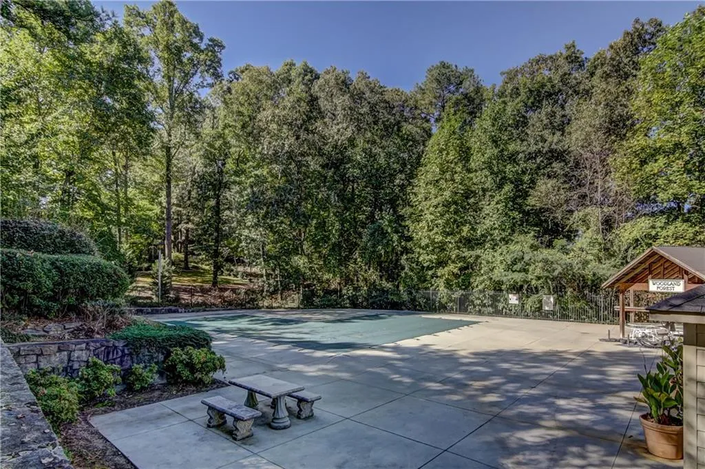 515 Spender Trace, Sandy Springs, Georgia 30350, 4 Bedrooms Bedrooms, ,2 BathroomsBathrooms,Residential,Sold,515 Spender Trace,5923603