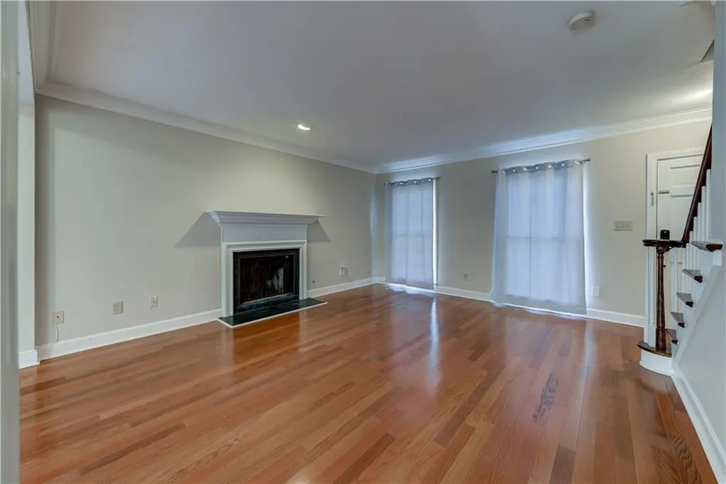 64 Mount Vernon Circle, Dunwoody, Georgia 30338, 2 Bedrooms Bedrooms, ,2 BathroomsBathrooms,Residential,Sold,64 Mount Vernon Circle,6809664