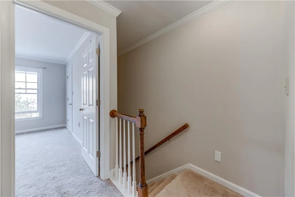 64 Mount Vernon Circle, Dunwoody, Georgia 30338, 2 Bedrooms Bedrooms, ,2 BathroomsBathrooms,Residential,Sold,64 Mount Vernon Circle,6809664