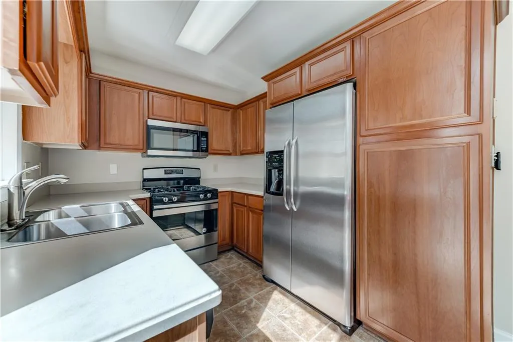 64 Mount Vernon Circle, Dunwoody, Georgia 30338, 2 Bedrooms Bedrooms, ,2 BathroomsBathrooms,Residential,Sold,64 Mount Vernon Circle,6809664