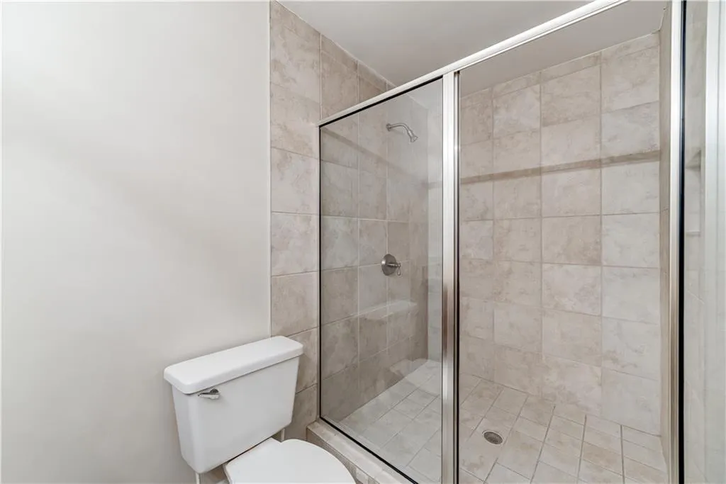 64 Mount Vernon Circle, Dunwoody, Georgia 30338, 2 Bedrooms Bedrooms, ,2 BathroomsBathrooms,Residential,Sold,64 Mount Vernon Circle,6809664