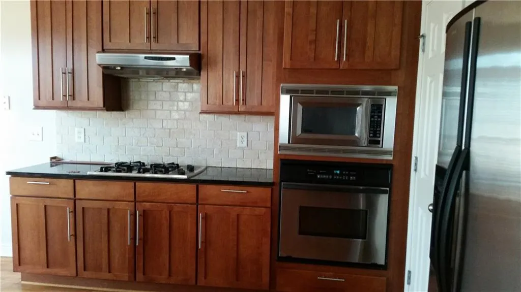 7315 Ne Village Creek Trace, Sandy Springs, Georgia 30328, 4 Bedrooms Bedrooms, ,3 BathroomsBathrooms,Residential,Sold,7315 Ne Village Creek Trace,5769421