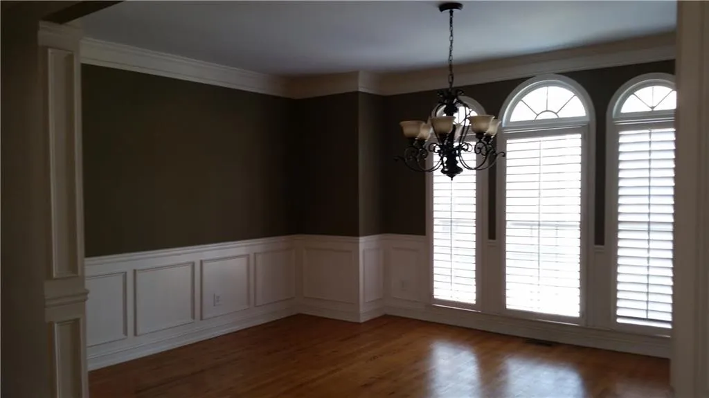 7315 Ne Village Creek Trace, Sandy Springs, Georgia 30328, 4 Bedrooms Bedrooms, ,3 BathroomsBathrooms,Residential,Sold,7315 Ne Village Creek Trace,5769421