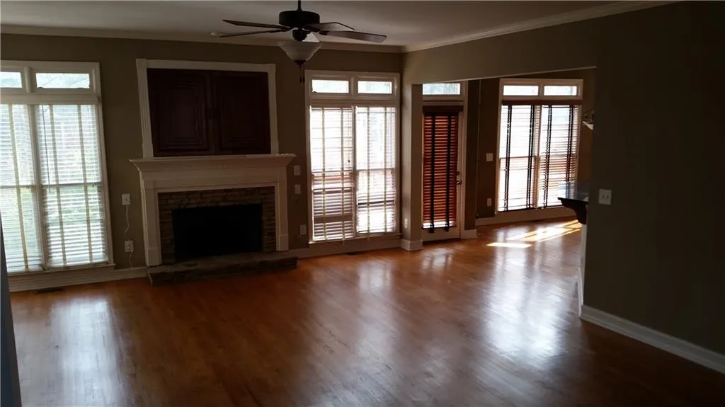 7315 Ne Village Creek Trace, Sandy Springs, Georgia 30328, 4 Bedrooms Bedrooms, ,3 BathroomsBathrooms,Residential,Sold,7315 Ne Village Creek Trace,5769421