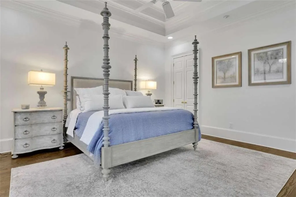 4084 Peachtree Dunwoody Road, Atlanta, Georgia 30342, 5 Bedrooms Bedrooms, ,5 BathroomsBathrooms,Residential,For Sale,4084 Peachtree Dunwoody Road,7587762