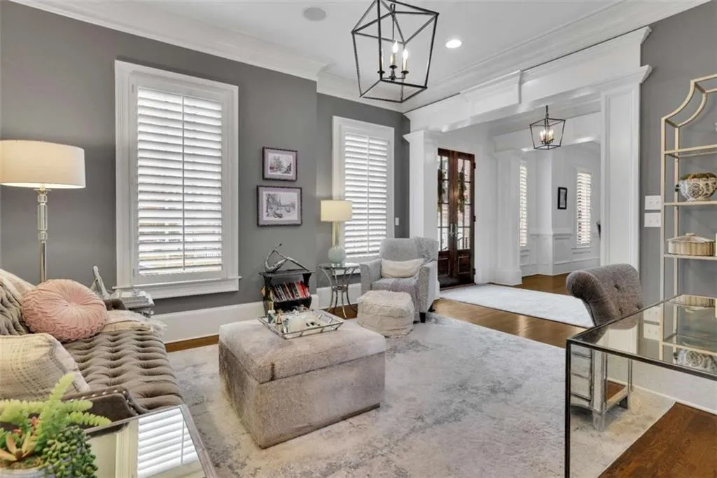 4084 Peachtree Dunwoody Road, Atlanta, Georgia 30342, 5 Bedrooms Bedrooms, ,5 BathroomsBathrooms,Residential,For Sale,4084 Peachtree Dunwoody Road,7587762