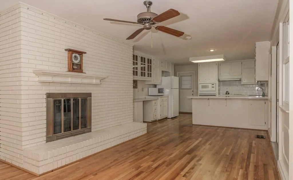 6658 Brandon Mill Road Nw, Atlanta, Georgia 30328, 4 Bedrooms Bedrooms, ,3 BathroomsBathrooms,Residential,Sold,6658 Brandon Mill Road Nw,5594735