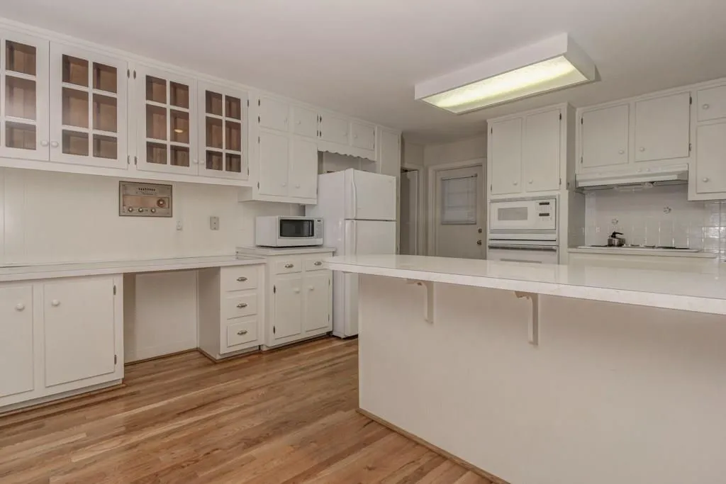 6658 Brandon Mill Road Nw, Atlanta, Georgia 30328, 4 Bedrooms Bedrooms, ,3 BathroomsBathrooms,Residential,Sold,6658 Brandon Mill Road Nw,5594735