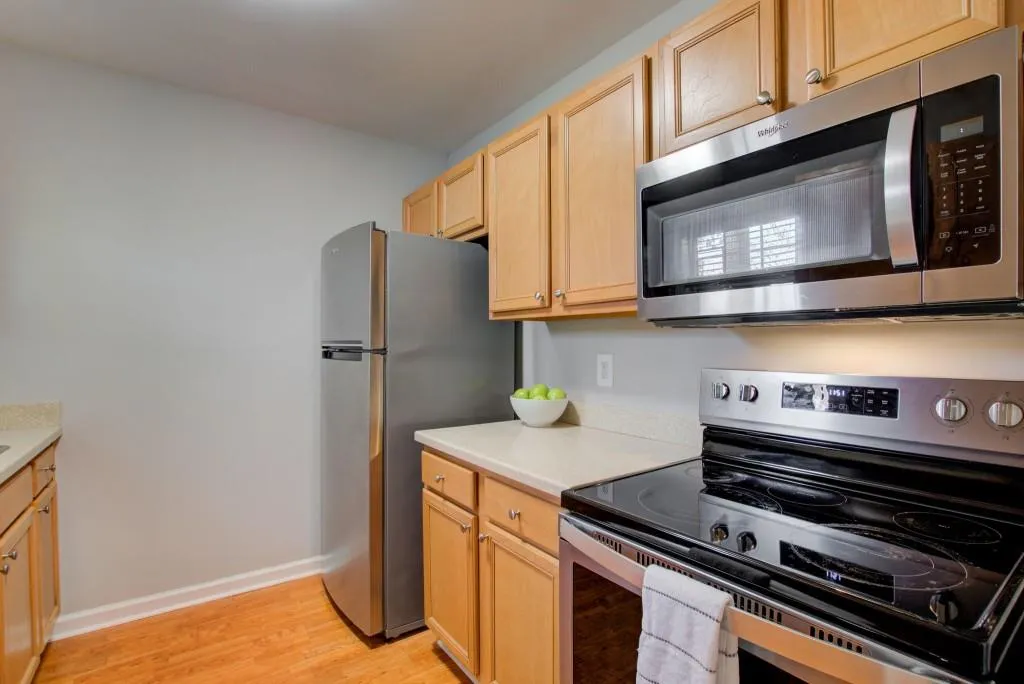 1201 Brighton Point, Sandy Springs, Georgia 30328, 2 Bedrooms Bedrooms, ,2 BathroomsBathrooms,Residential,Sold,1201 Brighton Point,7136326