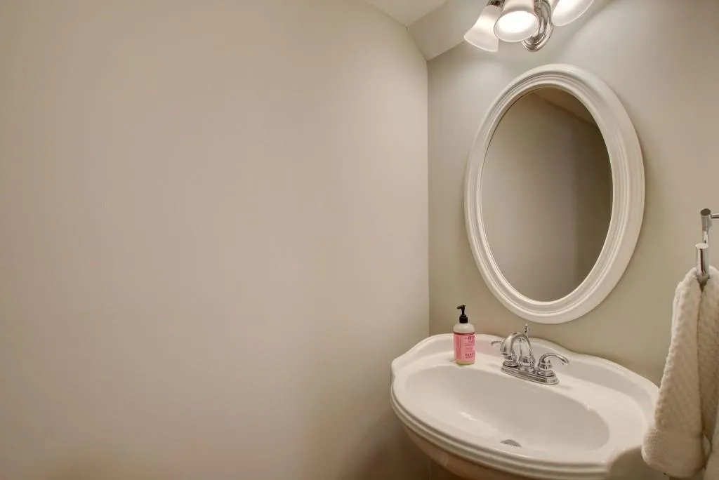 1201 Brighton Point, Sandy Springs, Georgia 30328, 2 Bedrooms Bedrooms, ,2 BathroomsBathrooms,Residential,Sold,1201 Brighton Point,7136326