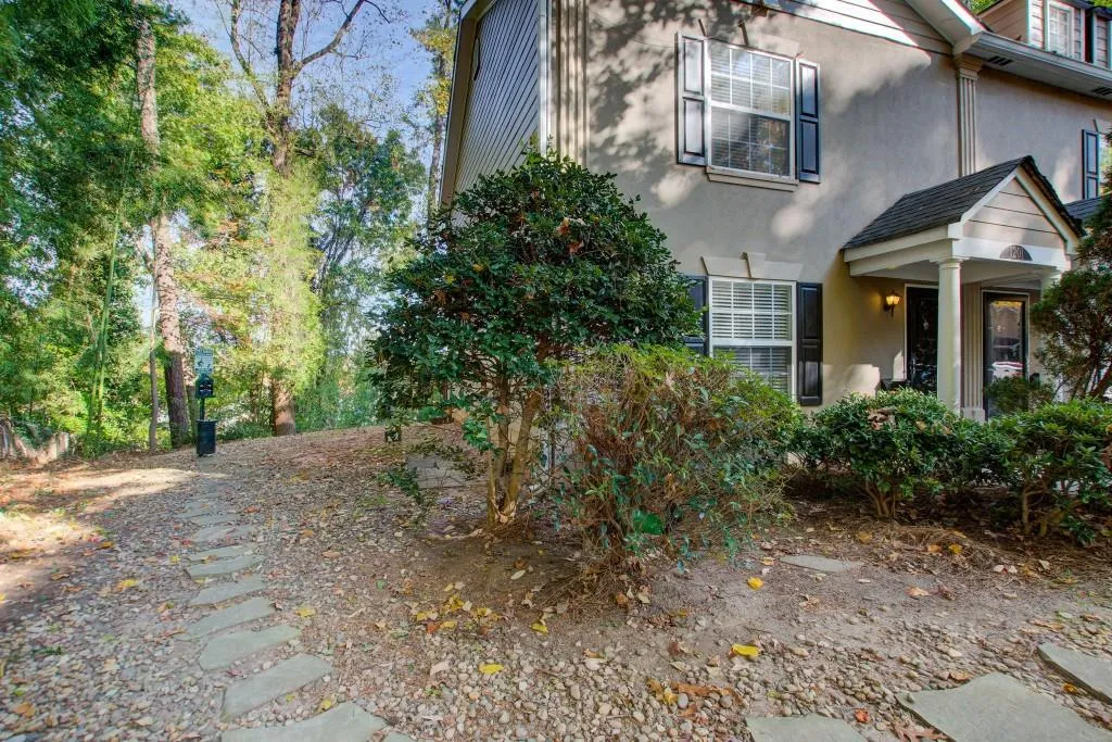1201 Brighton Point, Sandy Springs, Georgia 30328, 2 Bedrooms Bedrooms, ,2 BathroomsBathrooms,Residential,Sold,1201 Brighton Point,7136326