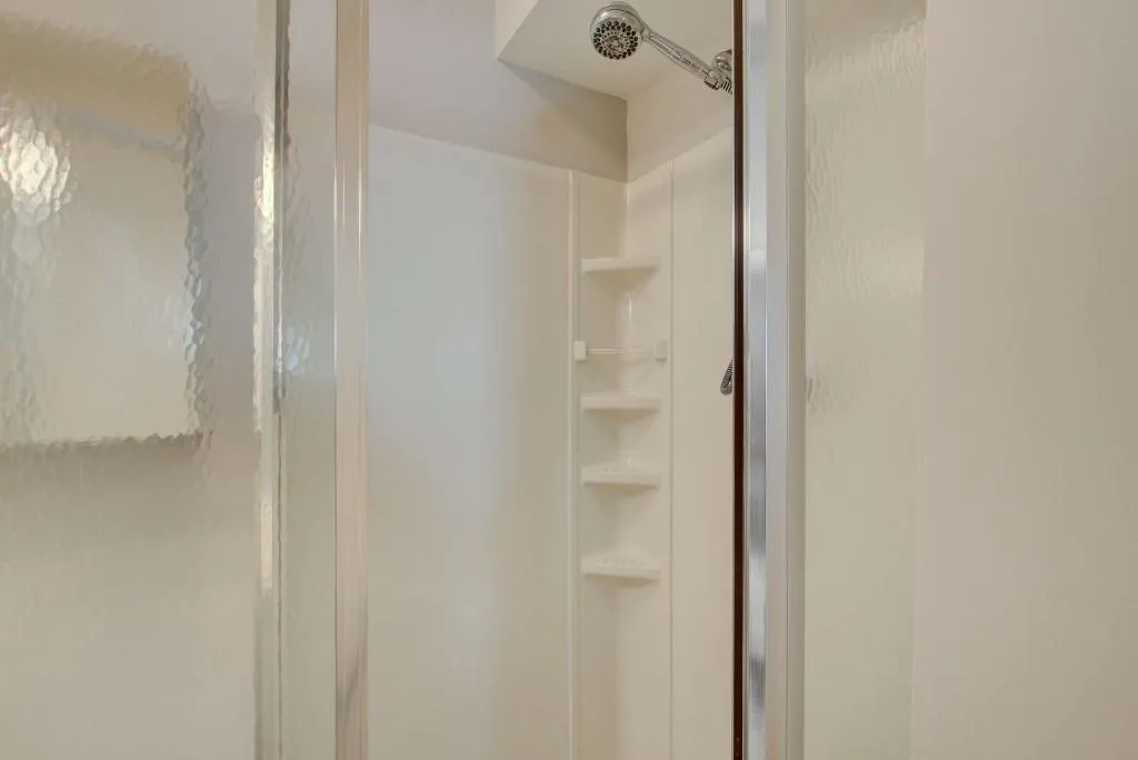 1201 Brighton Point, Sandy Springs, Georgia 30328, 2 Bedrooms Bedrooms, ,2 BathroomsBathrooms,Residential,Sold,1201 Brighton Point,7136326