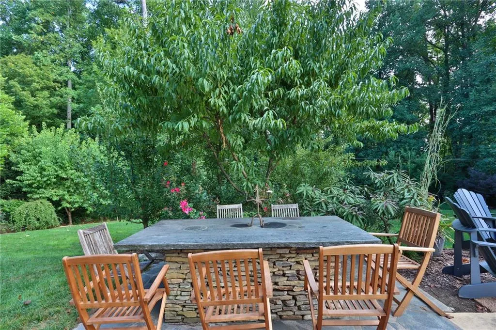 45 Michelle Circle, Atlanta, Georgia 30342, 4 Bedrooms Bedrooms, ,2 BathroomsBathrooms,Residential,Sold,45 Michelle Circle,6784147