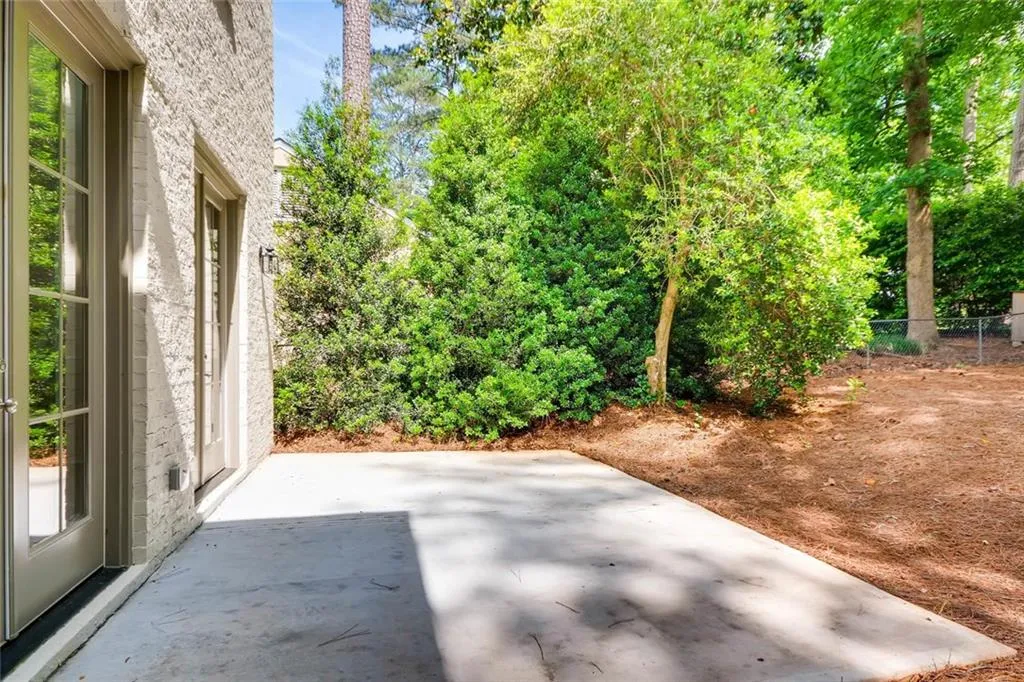 345 Pine Forest Road, Atlanta, Georgia 30342, 5 Bedrooms Bedrooms, ,4 BathroomsBathrooms,Residential,Sold,345 Pine Forest Road,6018010
