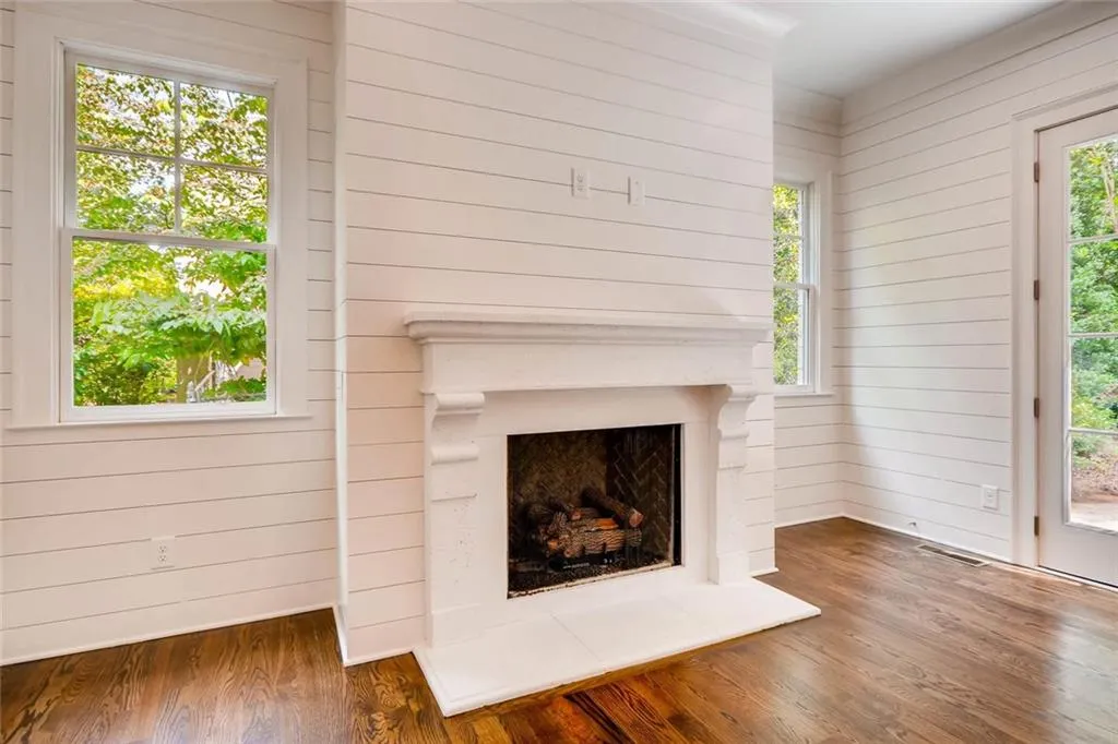 345 Pine Forest Road, Atlanta, Georgia 30342, 5 Bedrooms Bedrooms, ,4 BathroomsBathrooms,Residential,Sold,345 Pine Forest Road,6018010