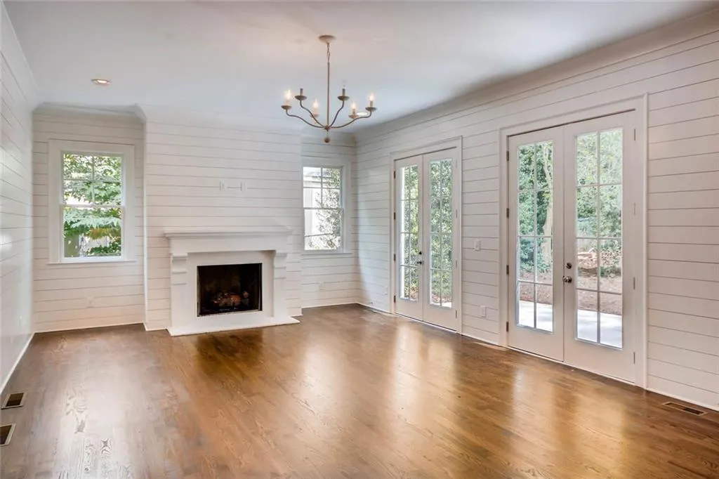 345 Pine Forest Road, Atlanta, Georgia 30342, 5 Bedrooms Bedrooms, ,4 BathroomsBathrooms,Residential,Sold,345 Pine Forest Road,6018010