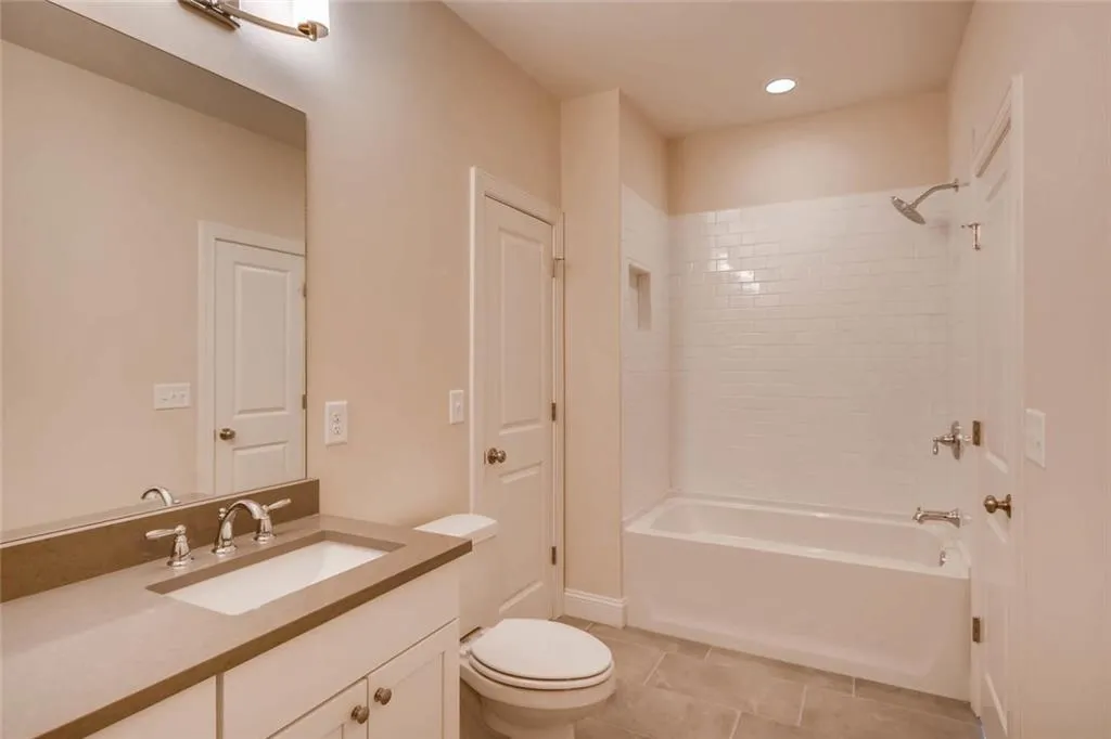 345 Pine Forest Road, Atlanta, Georgia 30342, 5 Bedrooms Bedrooms, ,4 BathroomsBathrooms,Residential,Sold,345 Pine Forest Road,6018010