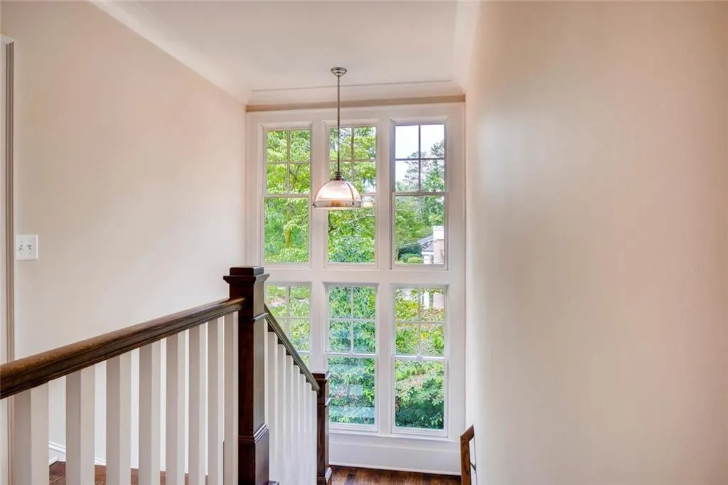 345 Pine Forest Road, Atlanta, Georgia 30342, 5 Bedrooms Bedrooms, ,4 BathroomsBathrooms,Residential,Sold,345 Pine Forest Road,6018010