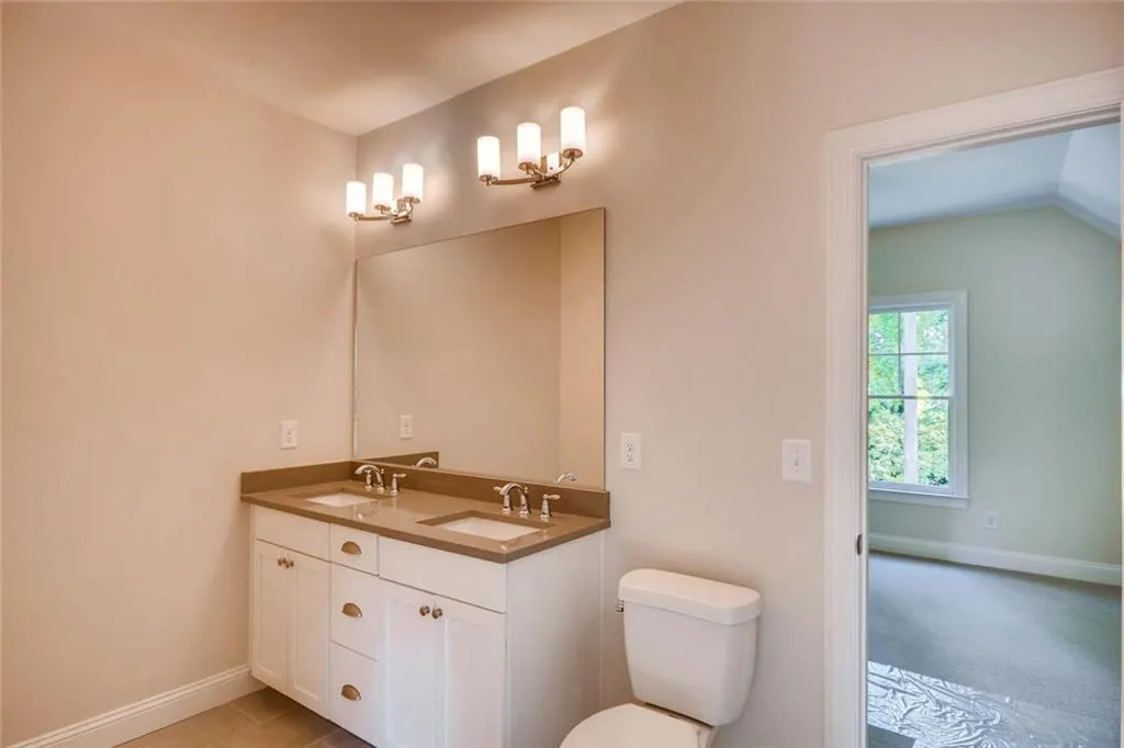 345 Pine Forest Road, Atlanta, Georgia 30342, 5 Bedrooms Bedrooms, ,4 BathroomsBathrooms,Residential,Sold,345 Pine Forest Road,6018010