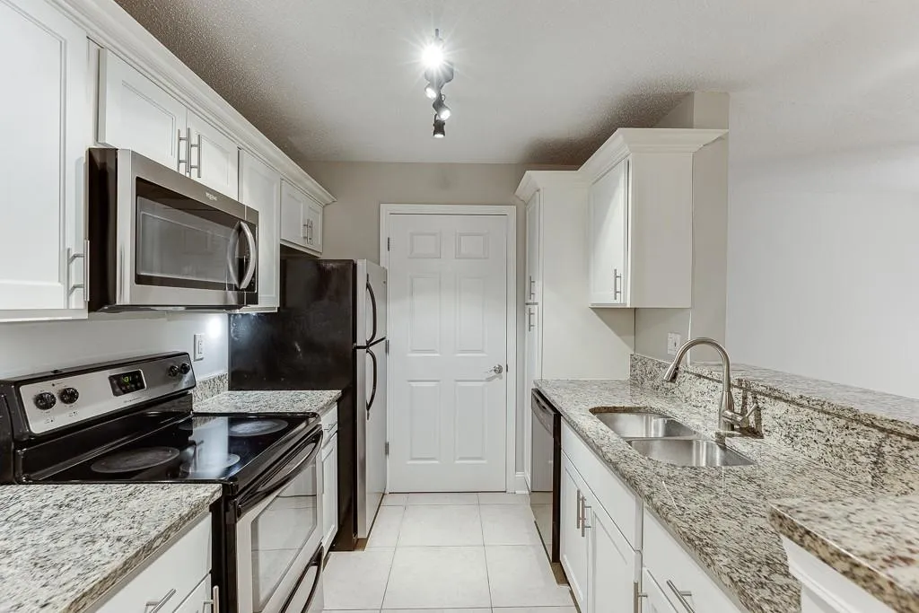4106 Santa Fe Parkway, Atlanta, Georgia 30350, 2 Bedrooms Bedrooms, ,2 BathroomsBathrooms,Residential,Sold,4106 Santa Fe Parkway,7580908