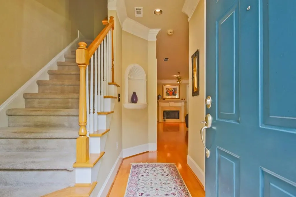 7950 Colquitt Road Unit B-2, Atlanta, Georgia 30350, 2 Bedrooms Bedrooms, ,2 BathroomsBathrooms,Residential,Sold,7950 Colquitt Road Unit B-2,5547519
