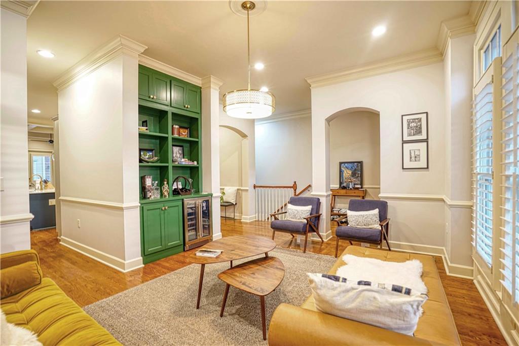 211 Riversgate Drive, Atlanta, Georgia 30339, 3 Bedrooms Bedrooms, ,3 BathroomsBathrooms,Residential,Sold,211 Riversgate Drive,7305507