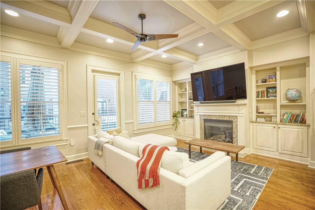 211 Riversgate Drive, Atlanta, Georgia 30339, 3 Bedrooms Bedrooms, ,3 BathroomsBathrooms,Residential,Sold,211 Riversgate Drive,7305507