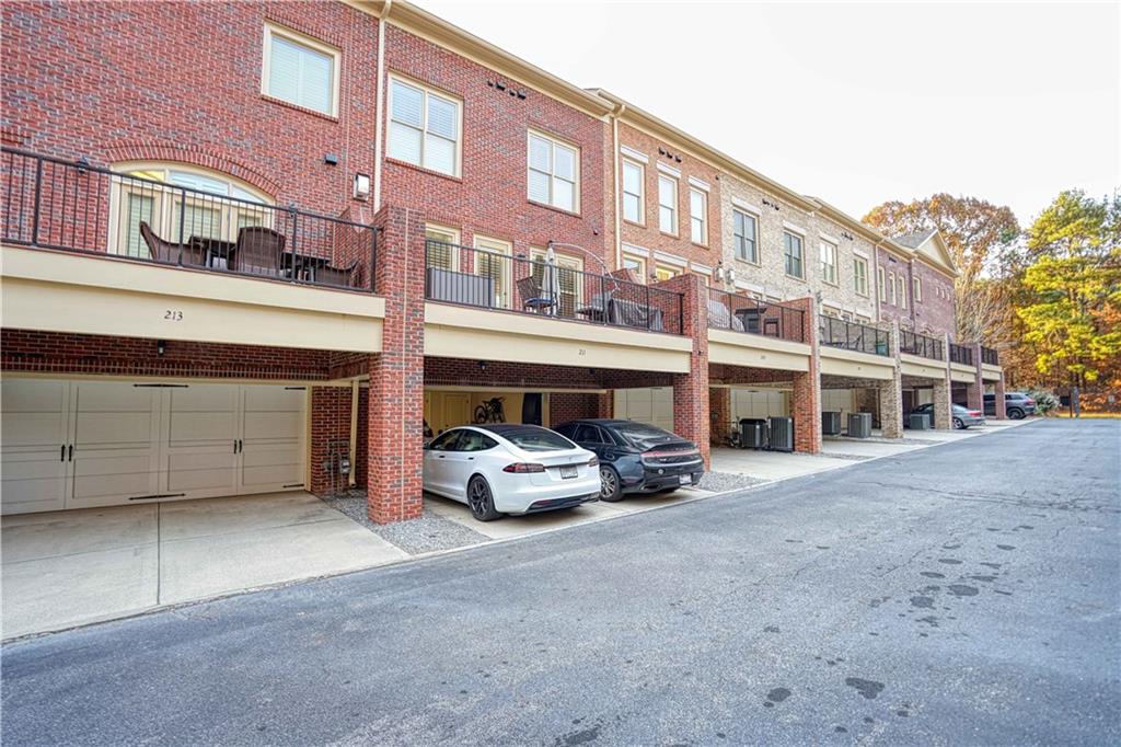 211 Riversgate Drive, Atlanta, Georgia 30339, 3 Bedrooms Bedrooms, ,3 BathroomsBathrooms,Residential,Sold,211 Riversgate Drive,7305507