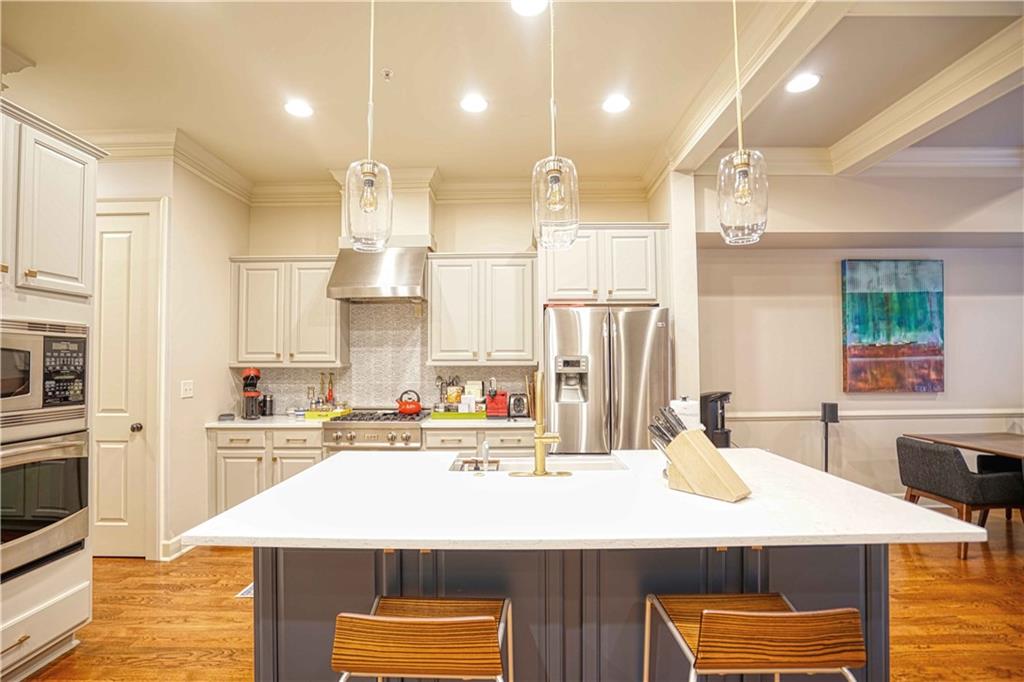 211 Riversgate Drive, Atlanta, Georgia 30339, 3 Bedrooms Bedrooms, ,3 BathroomsBathrooms,Residential,Sold,211 Riversgate Drive,7305507