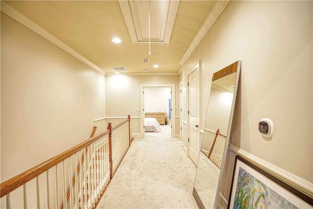 211 Riversgate Drive, Atlanta, Georgia 30339, 3 Bedrooms Bedrooms, ,3 BathroomsBathrooms,Residential,Sold,211 Riversgate Drive,7305507