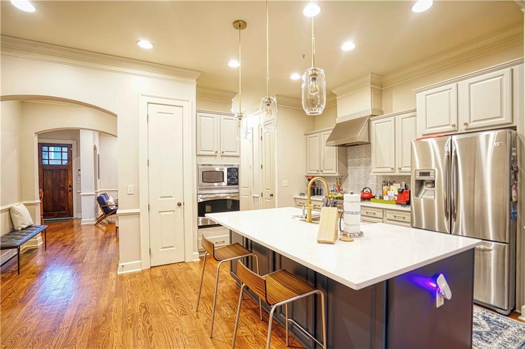 211 Riversgate Drive, Atlanta, Georgia 30339, 3 Bedrooms Bedrooms, ,3 BathroomsBathrooms,Residential,Sold,211 Riversgate Drive,7305507