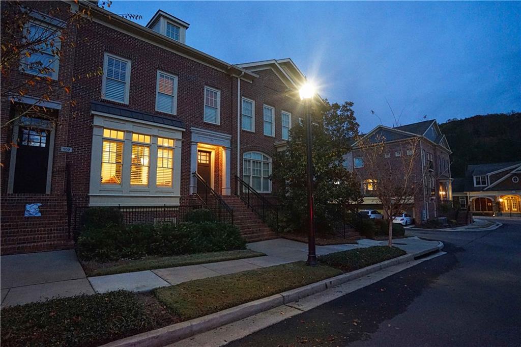 211 Riversgate Drive, Atlanta, Georgia 30339, 3 Bedrooms Bedrooms, ,3 BathroomsBathrooms,Residential,Sold,211 Riversgate Drive,7305507