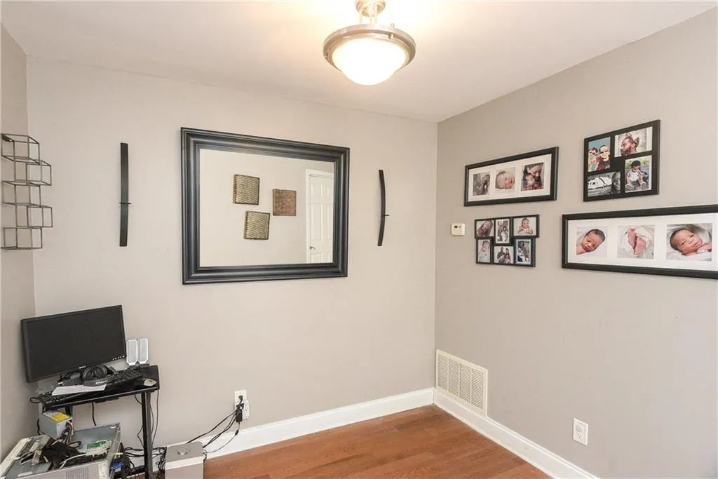 5104 Santa Fe Parkway, Sandy Springs, Georgia 30350, 2 Bedrooms Bedrooms, ,2 BathroomsBathrooms,Residential,Sold,5104 Santa Fe Parkway,5827117