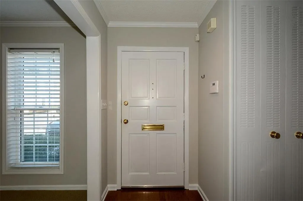 2 George Wythe Place Unit 2, Atlanta, Georgia 30318, 2 Bedrooms Bedrooms, ,2 BathroomsBathrooms,Residential,Sold,2 George Wythe Place Unit 2,5809857
