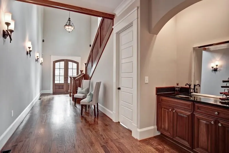 102 Roanoke Avenue Ne, Atlanta, Georgia 30305, 4 Bedrooms Bedrooms, ,4 BathroomsBathrooms,Residential,Sold,102 Roanoke Avenue Ne,5814939