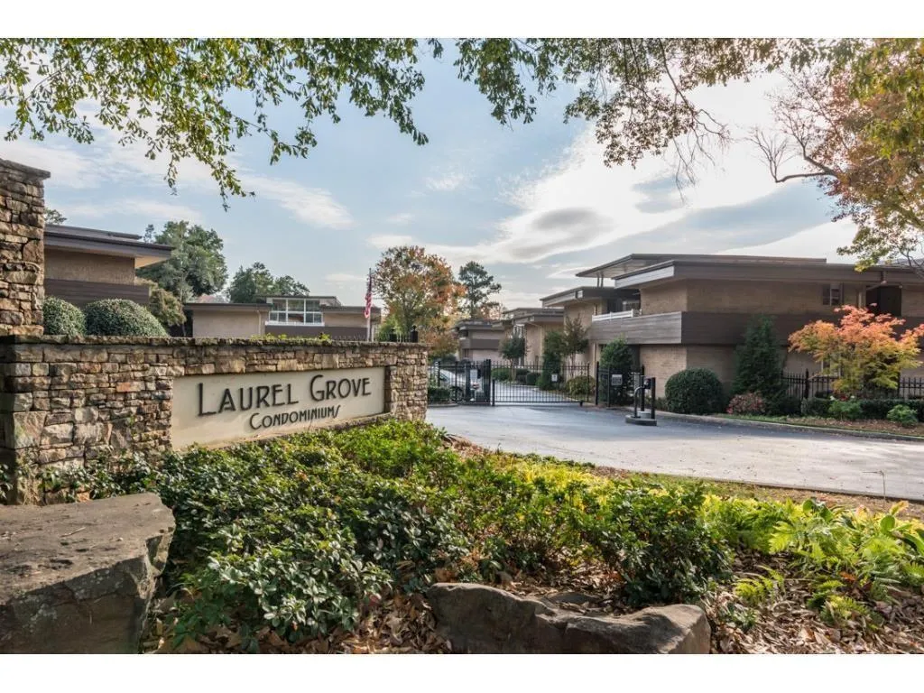 346 Carpenter Drive Unit 48, Atlanta, Georgia 30328, 2 Bedrooms Bedrooms, ,2 BathroomsBathrooms,Residential,Sold,346 Carpenter Drive Unit 48,6738837