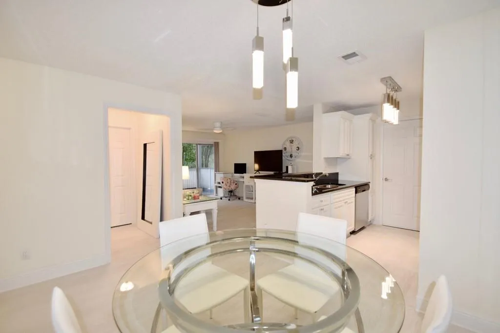 3101 Santa Fe Parkway, Sandy Springs, Georgia 30350, 2 Bedrooms Bedrooms, ,2 BathroomsBathrooms,Residential,Sold,3101 Santa Fe Parkway,6788315