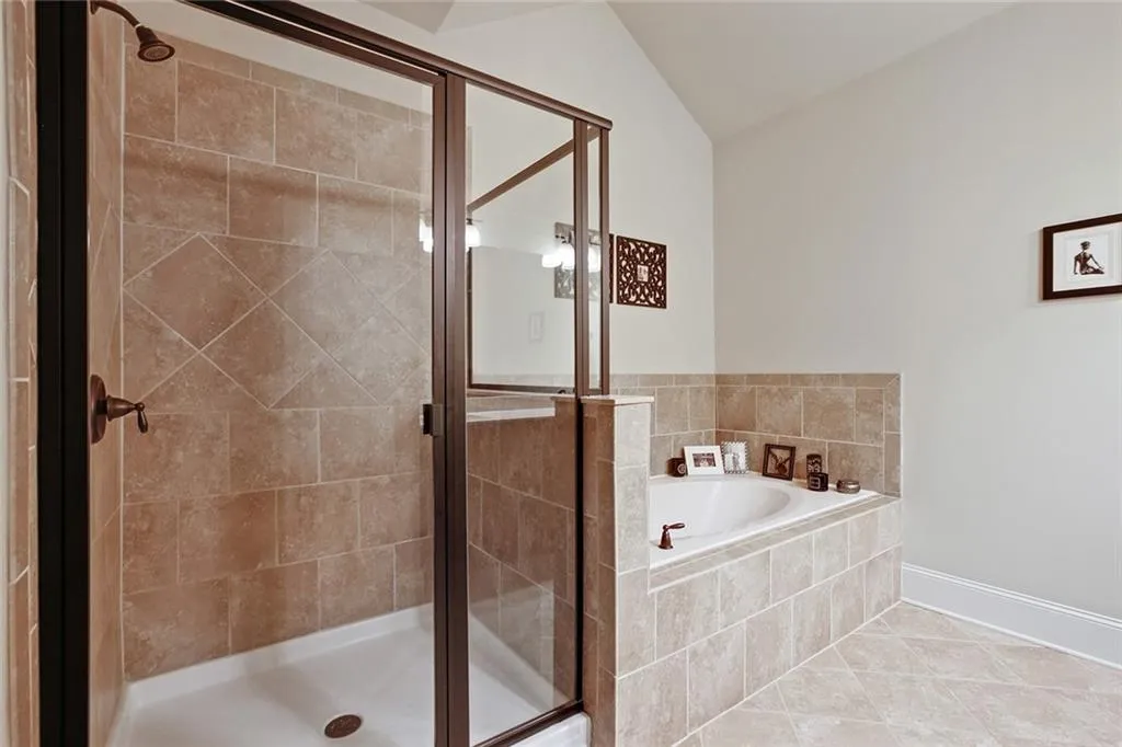 1217 Apperley Place, Sandy Springs, Georgia 30350, 4 Bedrooms Bedrooms, ,3 BathroomsBathrooms,Residential,Sold,1217 Apperley Place,6758365