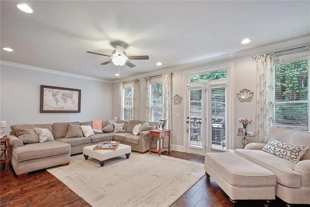 1217 Apperley Place, Sandy Springs, Georgia 30350, 4 Bedrooms Bedrooms, ,3 BathroomsBathrooms,Residential,Sold,1217 Apperley Place,6758365